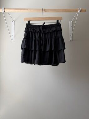 vestique black skirt